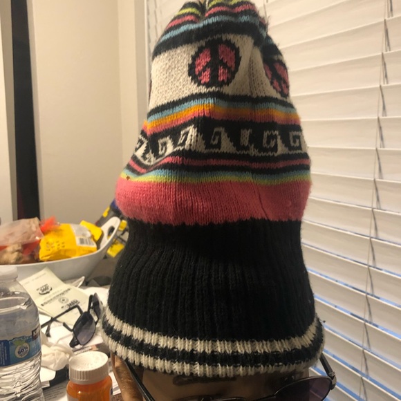 Place Bernie Womens Multi Color Knitting Warm Winter Hats Size 7/8 - Picture 5 of 9